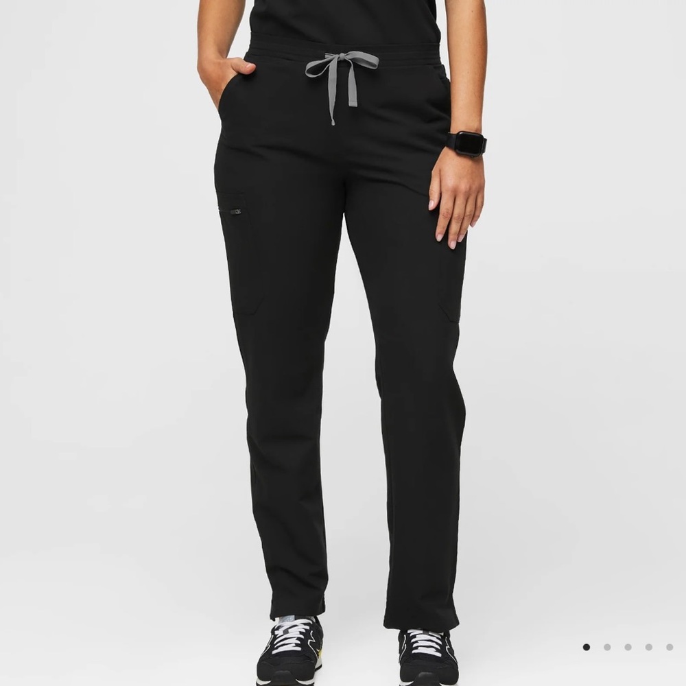 Figs yola skinny scrub pants EUC medium tall black